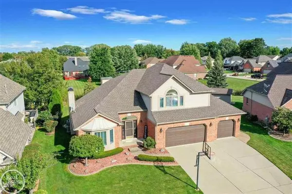 46582 MIDDLE BROOK,  Macomb,  MI 48044