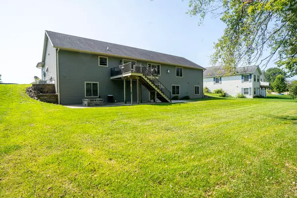 Bangor, WI 54614,924 Meadow View ST